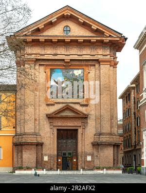 Facciata della chiesa dell'Immacolata Concezione e S. Francesco d'Assisi. Reggio Emilia, Emilia Romagna, Italia, Europa Foto Stock