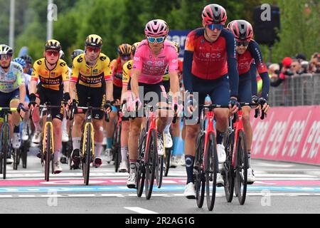 Rivoli, Italia. 18th maggio, 2023. Rivoli, Rivoli, Italia, 18 maggio 2023, Thomas Geraint - Maglia Rosa - giro D'Italia 2023 durante la 12 tappa - Bra - Rivoli - giro d'Italia Credit: Live Media Publishing Group/Alamy Live News Foto Stock