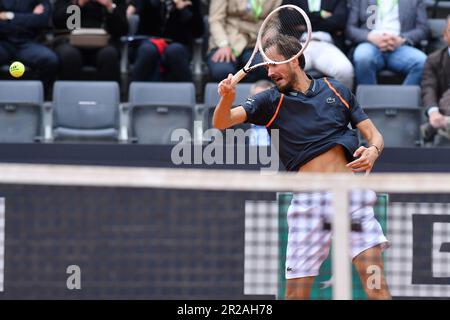 Roma, . 18th maggio, 2023. Daniil Medvedev durante gli internazionali BNL d'Italia 2023 al Foro Italico, 18th maggio 2023 Fotografo01 Credit: Independent Photo Agency/Alamy Live News Foto Stock