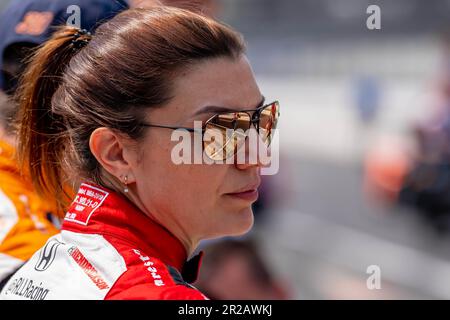 Indianapolis, IN, Stati Uniti. 18th maggio, 2023. L'autista INDYCAR, KATHERINE LEGGE (44) di Guildford, Inghilterra, si prepara a fare pratica per l'Indianapols 500 all'Indianapolis Motor Speedway di Indianapolis, USA. (Credit Image: © Walter G. Arce Sr./ZUMA Press Wire) SOLO PER USO EDITORIALE! Non per USO commerciale! Foto Stock