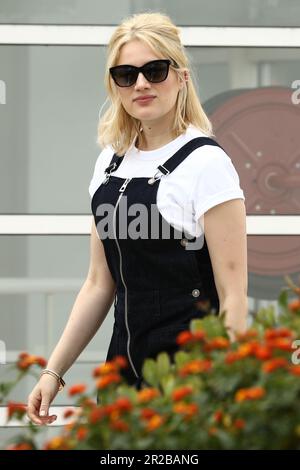 18 maggio 2023, Cannes, Cote d'Azur, Francia: NADIA TERESZKIEWICZ partecipa alla fotocellula per 'Rosalie' durante il 76th° Festival annuale del cinema di Cannes al Palais des Festivals il 18 maggio 2023 a Cannes, Francia (Credit Image: © Mickael Chavet/ZUMA Press Wire) SOLO PER USO EDITORIALE! Non per USO commerciale! Foto Stock