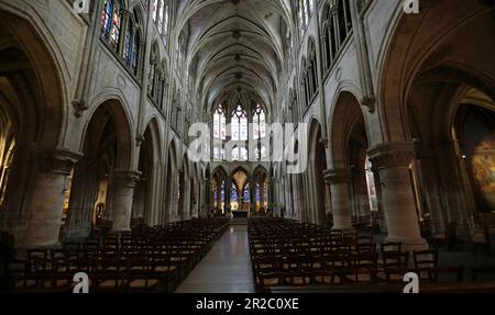 Vista generale della Chiesa di Saint-Severin - Parigi, Francia Foto Stock