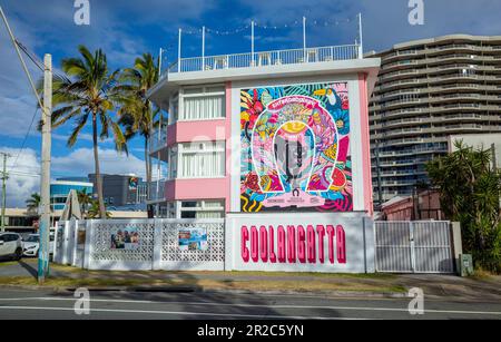 Il Pink Hotel a Coolangatta sulla costa d'oro, queensland, australia Foto Stock