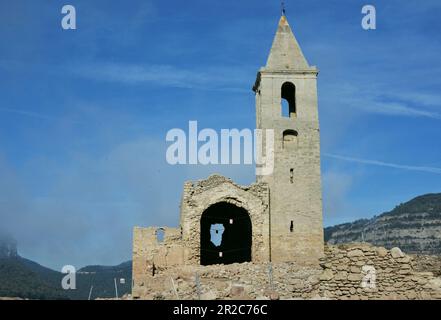 Chiesa di Sant Romà de Sau situata nella regione della provincia di Osona di Barcellona, Catalogna, Spagna Foto Stock