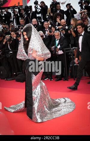 Cannes, Francia. 19th maggio, 2023. Attrice indiana Aishwarya Rai Bachchan durante il 76th° festival annuale di Cannes al Palais des Festivals il 18 maggio 2023 a Cannes, Francia. (Foto di Daniele Cifala/NurPhoto) Credit: NurPhoto SRL/Alamy Live News Foto Stock