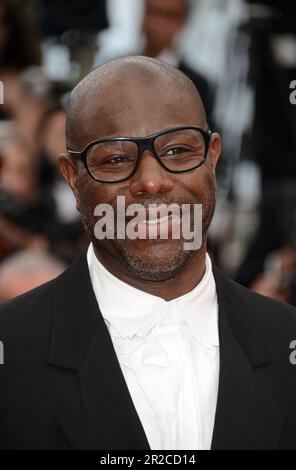 18 maggio 2023, CANNES, Francia: Steve McQueen partecipa al tappeto rosso ''Indiana Jones and the Dial of Destiny'' durante il 76th° festival annuale di Cannes al Palais des Festivals il 18 maggio 2023 a Cannes, Francia. (Credit Image: © Frederick Injimbert/ZUMA Press Wire) SOLO PER USO EDITORIALE! Non per USO commerciale! Foto Stock