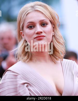 Cannes, Francia. 18th maggio, 2023. L'attrice francese Nadia Tereszkiewicz posa durante una fotocall all'edizione 76th del Festival del Cinema di Cannes, nel sud della Francia, il 18 maggio 2023. Credit: Gao Jing/Xinhua/Alamy Live News Foto Stock