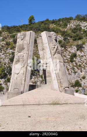 Mirabeau ponte monumento sul fiume Durance in Provenza Foto Stock