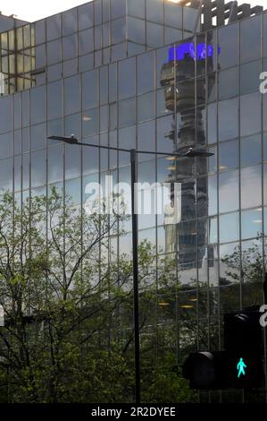 La riflessione del Post Office Tower of London Foto Stock