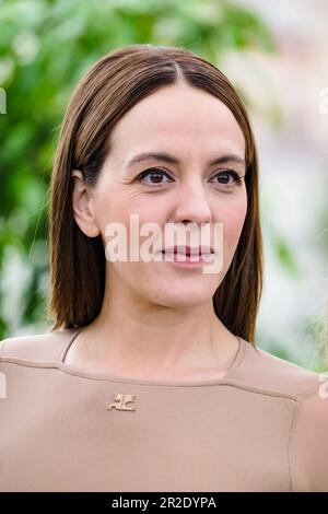 Cannes, Francia. 19th maggio, 2023. Monia Chokri ha fotografato durante la fotocall per la natura dell'amore come parte del Festival Internazionale del Cinema di Cannes 76th al Palais des Festivals di Cannes, Francia Foto di Julie Edwards/Alamy Live News Foto Stock