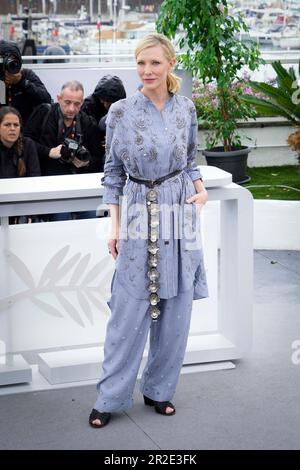 Cannes, Francia. 19th maggio, 2023. Cate Blanchett partecipa alla fotocall ''The New Boy'' al 76th° festival annuale del cinema di Cannes, che si terrà il 19 maggio 2023 a Cannes, in Francia. (Foto di Daniele CIfala/NurPhoto) Credit: NurPhoto SRL/Alamy Live News Foto Stock