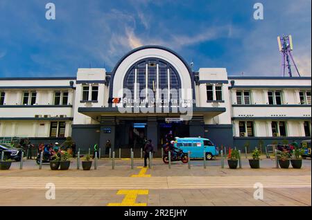 18 maggio 2023, Jakarta Indonesia, la lobby o l'entrata della stazione ferroviaria o comunemente chiamata KAI Jakarta Kota Station, Foto Stock