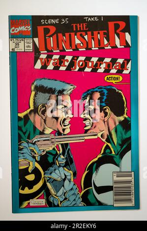 Calgary, Alberta - 17 maggio 2023: Copertine dei fumetti vintage Marvel Punisher. Foto Stock