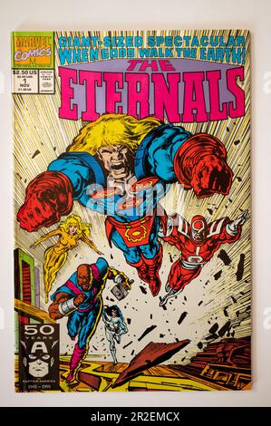 Calgary, Alberta - 17 maggio 2023: Copertine dei fumetti vintage Marvel the Eternals. Foto Stock