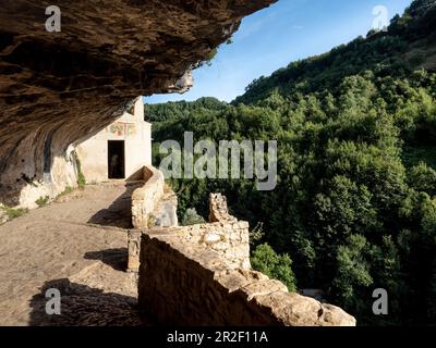 Eremo di San Bartolomeo in Leegio, Roccamorice, Parco Nazionale della Majella, Abruzzo, Italia Foto Stock