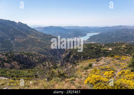 Vista dal Museo Homo Sapiens sul paesaggio, Ano Kera, Chersonisos, Creta, Grecia Foto Stock