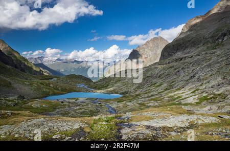 Mittersee presso il Nossberger Hütte nel Gradental nel Parco Nazionale degli alti Tauri, Austria Foto Stock