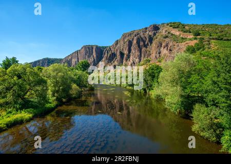 Nahe con Rotenfels, Ebernburg, Bad Kreuznach, Nahetal, Renania-Palatinato, Germania Foto Stock