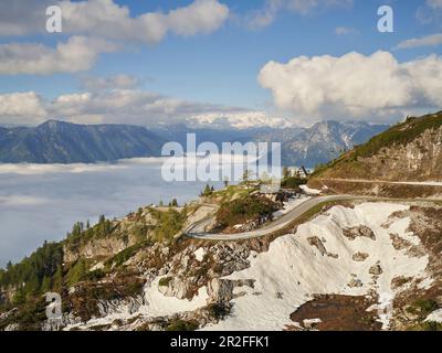 Mood mattutino, vista da Loser verso i Monti Dachstein. Foto Stock