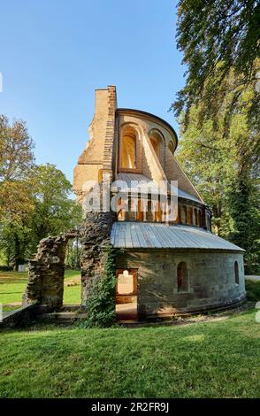 Ruin monastero Heisterbach al sole della sera, Koenigswinter / Reno, Germania Foto Stock