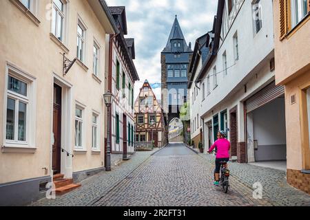 Steeger Tor on Blücherstrasse a Bacharach am Rhein, Renania-Palatinato, Germania Foto Stock