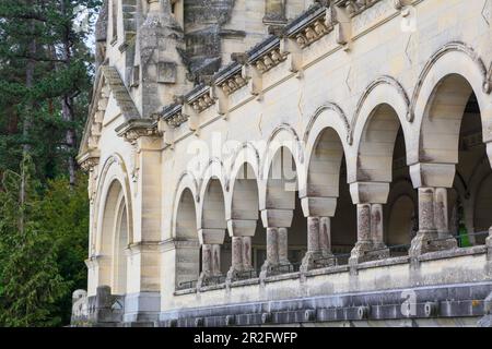 Basilica Romano-Bizantina Basilica di Santa Teresa di Lisieux, seconda chiesa di pellegrinaggio più importante in Francia, a 104 metri di lunghezza e 97 metri Foto Stock