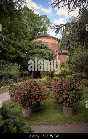 Torre nel Giardino Botanico di Karlsruhe, Baden-Wuerttemberg, Germania, Europa Foto Stock