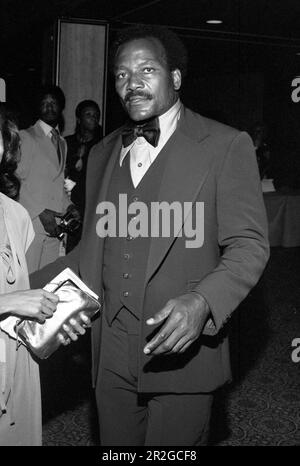 **FOTO DEL FILE** Jim Brown è passato via. Jim Brown al NAACP Image Awards 1978 del 9 giugno 1978. Credit: Ralph Dominguez/MediaPunch Foto Stock