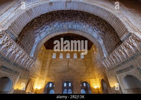 L'Alhambra, patrimonio dell'umanità dell'UNESCO, Granada, Andalusia, Spagna, Europa Foto Stock