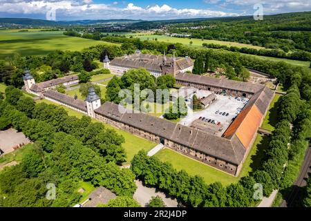 Castello di Corvey, patrimonio dell'umanità dell'UNESCO a Hoexter, visto dall'aria, Nord Reno-Westfalia, Germania, Europa Foto Stock