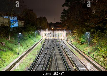 Tracce della S-Bahn di Berlino, U-Bahn, Krumme-Lanke, Zehlendorf, Berlino, Germania Foto Stock