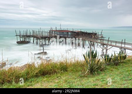 La Costa dei Trabocchi di Marina di San Vito, Trabocco, Chieti, Abruzzo, Italia, Europa Foto Stock