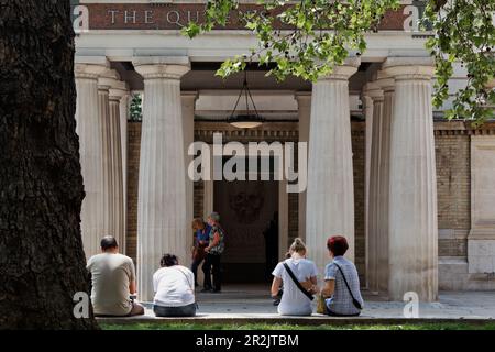 Ingresso della regina della Gallery, Westminster, London, England, Regno Unito Foto Stock