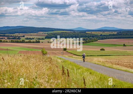 Rhön vista dalla pista ciclabile Rhön vicino a Weißbach Foto Stock