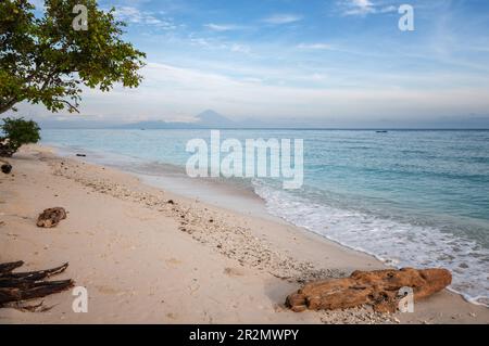 Bellissima spiaggia di Gili Trawangan, Lombok, Indonesia Foto Stock