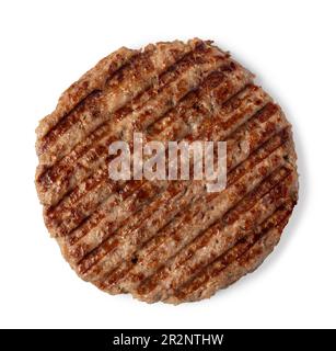 hamburger di carne appena grigliata isolato su sfondo bianco, vista dall'alto Foto Stock