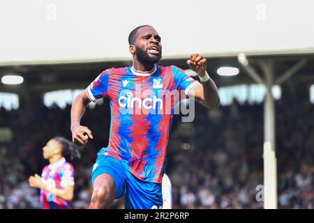 Odsonne Edouard (22 Crystal Palace) clifica il suo obiettivo durante la partita della Premier League tra Fulham e Crystal Palace a Craven Cottage, Londra, sabato 20th maggio 2023. (Foto: Kevin Hodgson | NOTIZIE MI) Credit: NOTIZIE MI & Sport /Alamy Live News Foto Stock