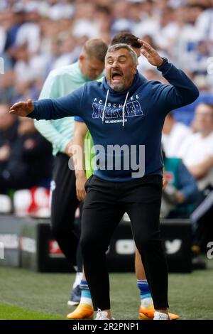 Gelsenkirchen, Deutschland, 1. Fussball Bundesliga 33. Spieltag FC Schalke 04 vs. Eintracht Francoforte 2:2:20. 05. 2023 in der Veltins Arena auf Schalke in Gelsenkirchen Trainer Thomas REIS (S04) Foto: Norbert Schmidt, Duesseldorf Foto Stock