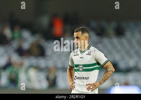 Curitiba, Brasile. 20th maggio, 2023. Stadio Couto Pereira Bruno Gomes do Coritiba, durante la partita tra Coritiba e Atletico Mineiro, per il 7th° round del Campionato brasiliano 2023, presso lo Stadio Couto Pereira questo Sabato, 20. €30761 (Heuler Andrey/SPP) Credit: SPP Sport Press Photo. /Alamy Live News Foto Stock