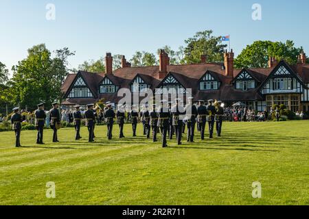 Woodhall Spa, Regno Unito. 20th maggio, 2023. Il volo commemorativo della Battaglia di Gran Bretagna Lancaster effettua un flypast commemorativo di Dambusters 80th per i membri della 617 Squadron Association al Petwood Hotel, Woodhall Spa, Regno Unito, 20th maggio 2023 (Foto di Lisa Harding/News Images) a Woodhall Spa, Regno Unito il 5/20/2023. (Foto di Lisa Harding/News Images/Sipa USA) Credit: Sipa USA/Alamy Live News Foto Stock