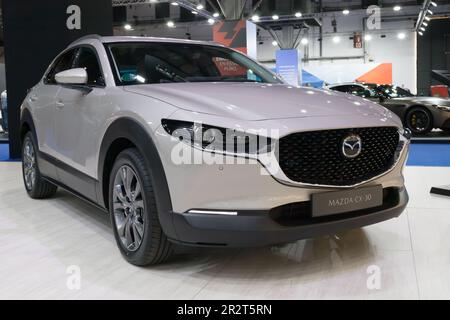 Barcellona, Spagna - 14 maggio 2023: Mazda CX-30 in mostra all'Automobile Barcelona 2023 a Barcellona, Spagna. Foto Stock