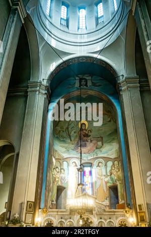 All'interno di Santa Kashueti George Church. Chiesa ortodossa a Tbilisi, Georgia. Aperto nel 1910 Foto Stock