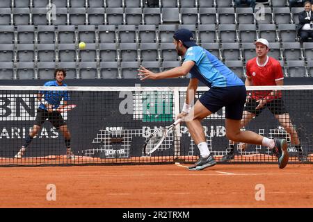 Roma, Italia. 21st maggio, 2023. Robin Haase e Botic Van De Zandschulp dei Paesi Bassi durante la finale della doppietta contro Hugo NYS di Monaco e Jan Zielinski della Polonia al torneo di tennis Internazionale BNL d'Italia al Foro Italico di Roma il 21th maggio 2023. Credit: Insidefoto di andrea staccioli/Alamy Live News Foto Stock