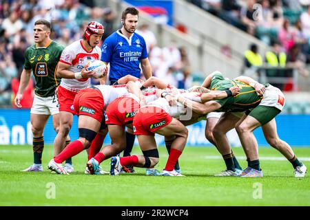 LONDRA, REGNO UNITO. 21st maggio 2023. Team Japan e Team South Africa formano la mischia durante il Sudafrica 7s vs New Japan 7s - Serie mondiale di rugby da uomo HSBC Sevens allo stadio di Twickenham domenica 21 maggio 2023. LONDRA INGHILTERRA. Credit: Taka G Wu/Alamy Live News Foto Stock