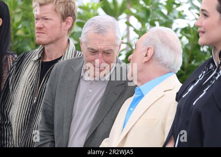 Cannes, Francia. 22nd maggio, 2023. CANNES, FRANCIA - MAGGIO 21: Robert De Niro, direttore Martin Scorsese partecipa alla fotocellula "Killers of the Flower Moon" al 76th° festival annuale di Cannes al Palais des Festivals il 21 maggio 2023 a Cannes./Sipa USA Credit: Sipa USA/Alamy Live News Foto Stock