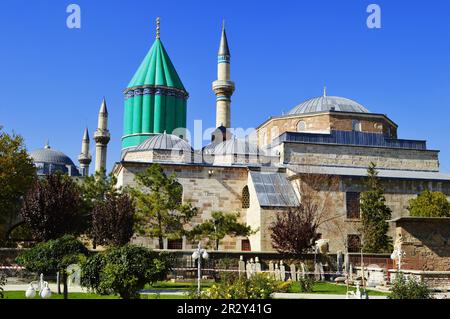 Museo Mevlana a Konya Anatolia centrale, Turchia. Dervisci vorticosi Foto Stock