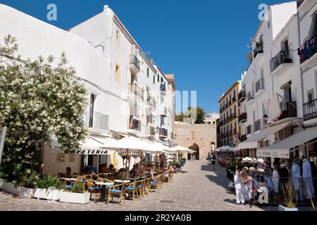 Plaza de la Vila, Europa/, Dalt Vila, Ibiza, Eivissa, Isole Baleari, Spagna Foto Stock
