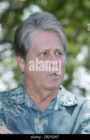 Brian Wilson dei Beach Boys conduce una telefonata fotografica prima del concerto dal vivo che si terrà il 5 gennaio 2008, nell'ambito della serata di apertura dell'annuale Festival di Sydney, che si terrà dal 5-26 gennaio. Hyde Park, Sydney, Australia. 03.01.08. Foto Stock