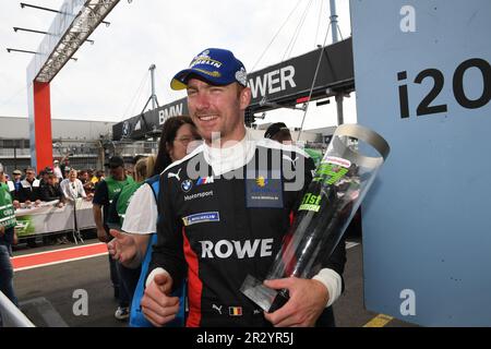 Nuerburg, Germania. 21st maggio, 2023. Nuerburgring, Germania, 21. 2023 maggio; 24 ore di gara al Nuerburgring, Team ROWE - BMW M4 GT3 #98, i piloti (Marco WITTMANN, Sheldon van der LINDE, Dries VANTHOOR, Maxime MARTIN) sono i secondi classificati dell'evento 2023 sul vecchio tracciato del Nurburgring. Foto di Maxime Martin - (foto e copyright - Gerard T'Serstevens/ATP images) (SERSTEVENS Gerard/ATP/SPP) Credit: SPP Sport Press Photo. /Alamy Live News Foto Stock