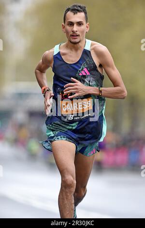 Durante la 43a Maratona di Londra, domenica 23 aprile 2023, a Londra, Regno Unito. (Jiro Mochizuki/immagine dello sport) Foto Stock